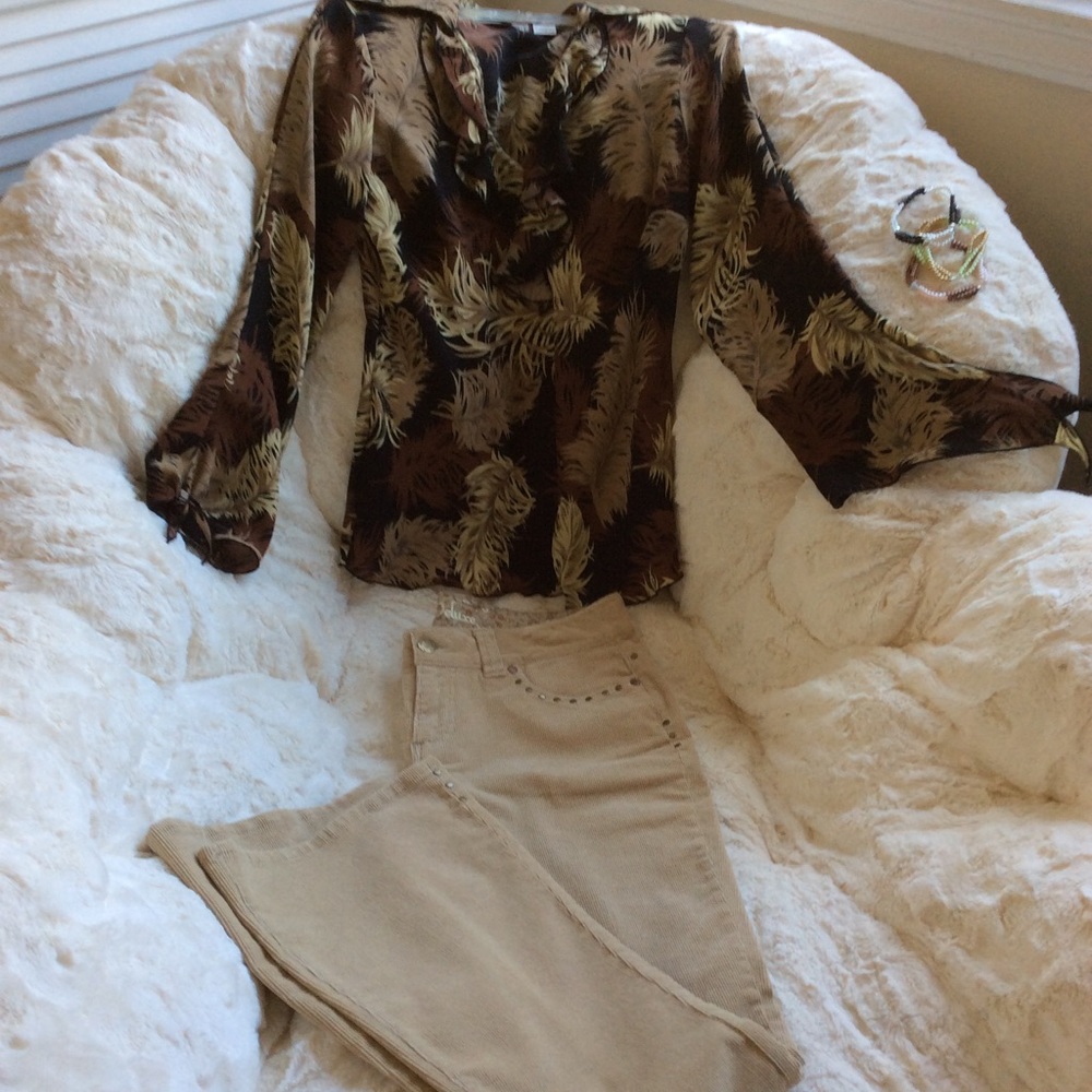 Dress Barn NWOT, Blouse, NWOT Pants & Jewelry outfit.